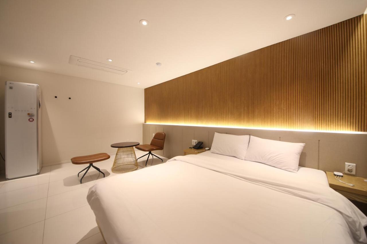 Biennale Hotel Gwangju Metropolitan City Extérieur photo